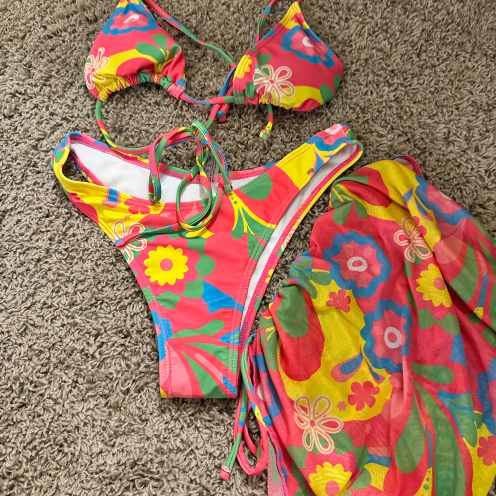 SHEIN Floral Multicolor Bikini Set